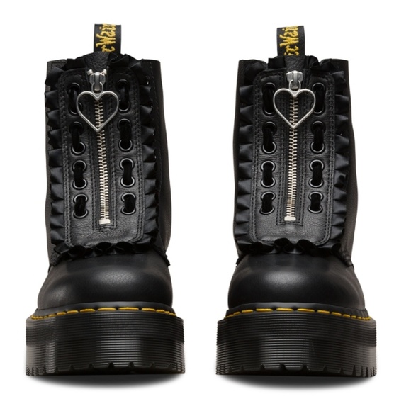 dr martens lazy oaf jungle boots